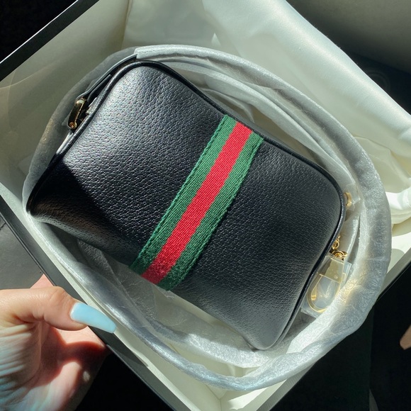 Small Gucci purse - Picture 3 of 4
